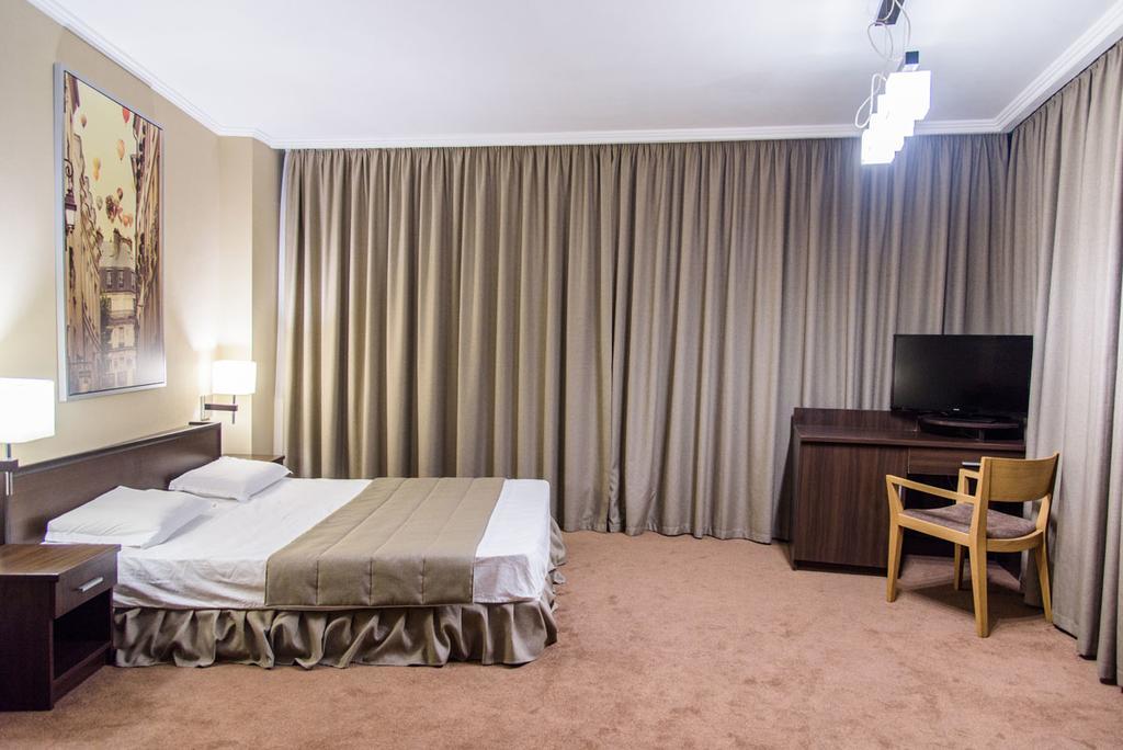 Art Hotel Varna Exterior photo
